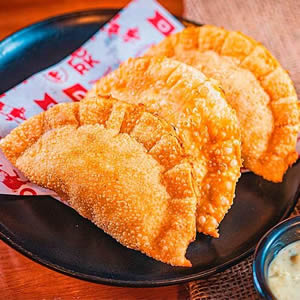 Mini Empanaditas de Lechona - Don Lucho - Lechonería Mini Empanaditas de Lechona - Don Lucho - Lechonería