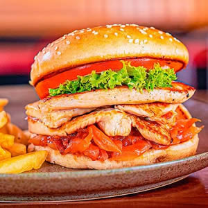 Chicken Burger - Don Lucho - Lechonería Chicken Burger - Don Lucho - Lechonería