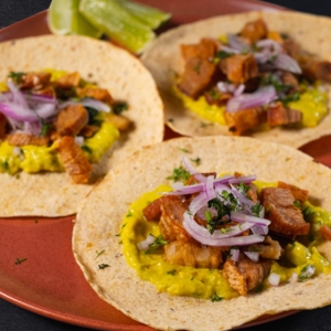 Tacos de Chicharrón - Don Lucho - Lechonería Tacos de Chicharrón - Don Lucho - Lechonería